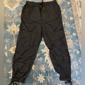New Shein Windbreaker Cargo Joggers. Like new size L